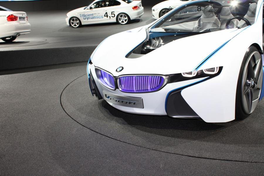  BMW Vision EfficientDynamics Concept 2009 года  (фото 105 из 206)